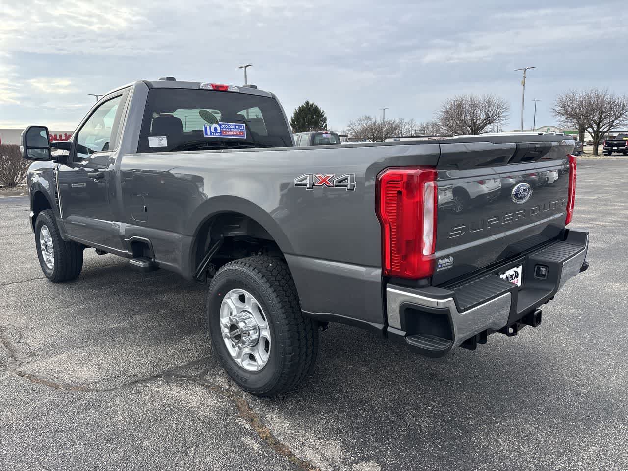 2026 Ford Super Duty F-350 SRW XLT