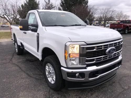 2026 Ford Super Duty F-350 SRW XLT