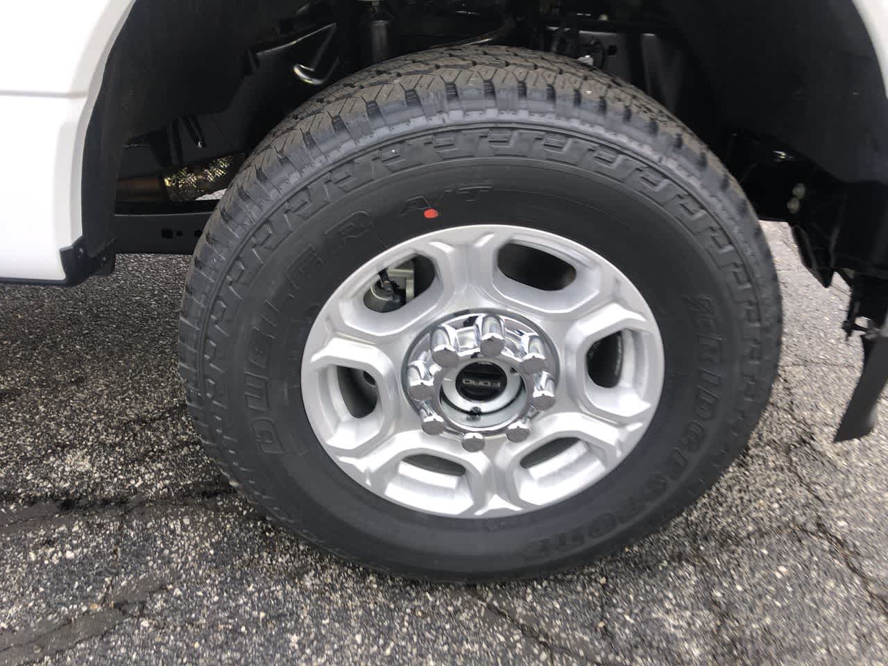 2026 Ford Super Duty F-350 SRW XLT