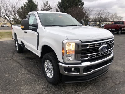 2026 Ford Super Duty F-350 SRW XLT