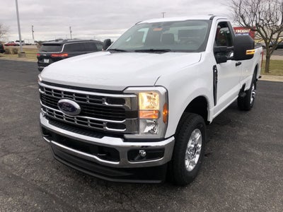 2026 Ford Super Duty F-350 SRW XLT