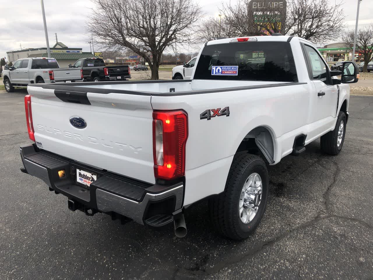 2026 Ford Super Duty F-350 SRW XLT